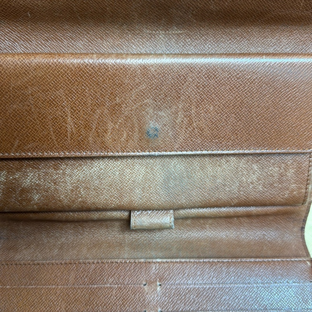 Louis Vuitton International Wallet - Vintage Condition… - Picture 9 of 16